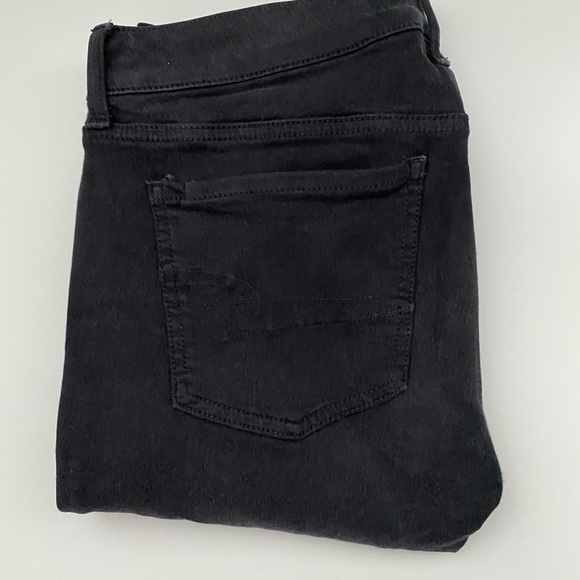 American Eagle mid rise skinny jeans
